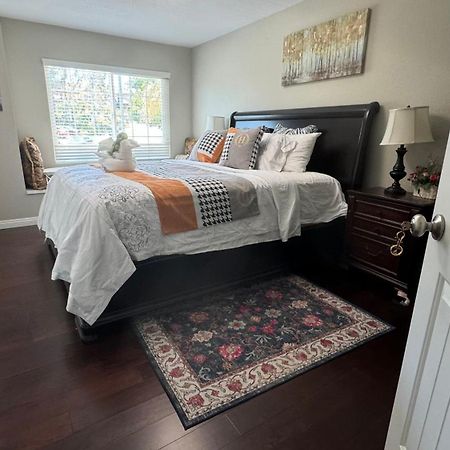 2#Family Suite King Bed Room Chino Hills Extérieur photo